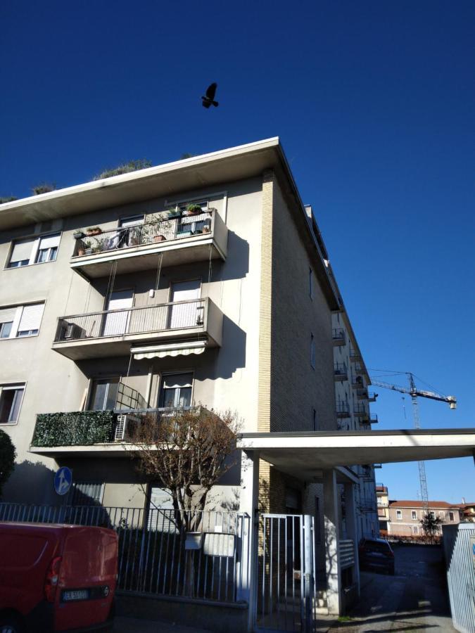 Spazioso Appartamento Parabiago Buitenkant foto