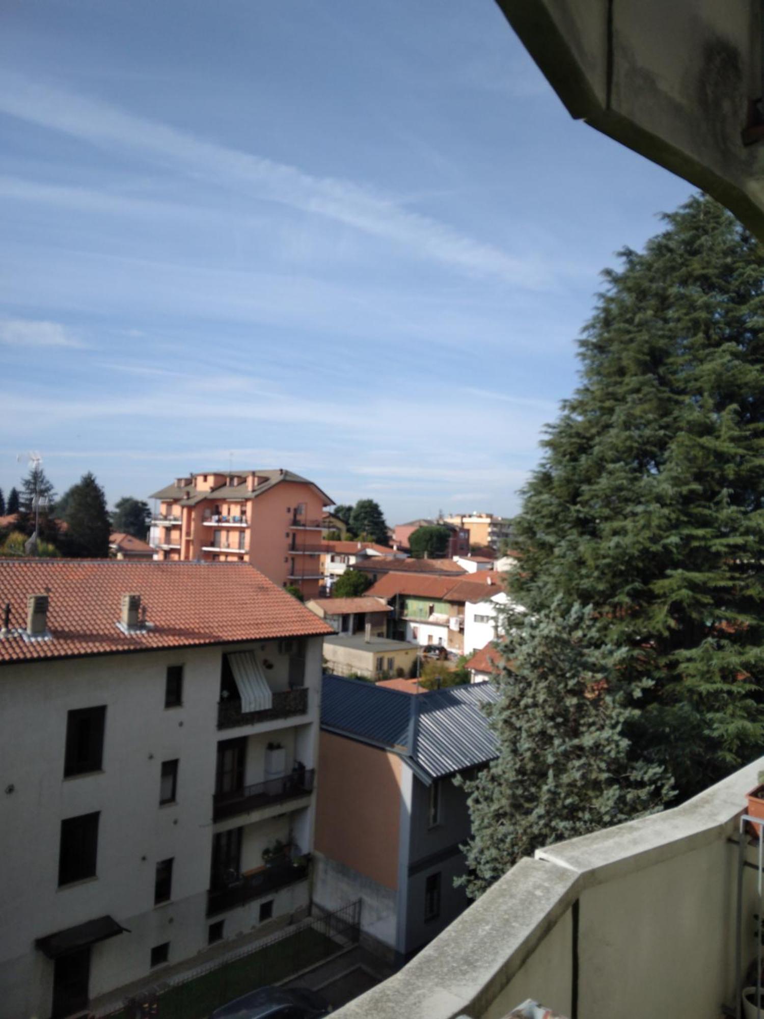Spazioso Appartamento Parabiago Buitenkant foto